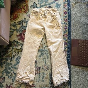 Dear John // light pink Jeanne short pant with fringed trimmed ankles